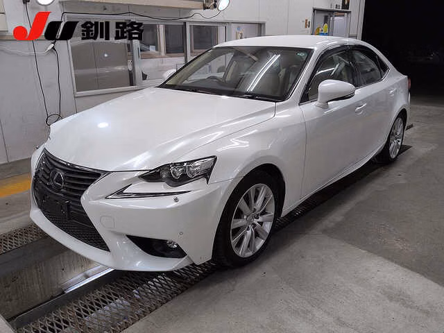 Lexus IS300h