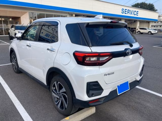 TOYOTA RAIZE