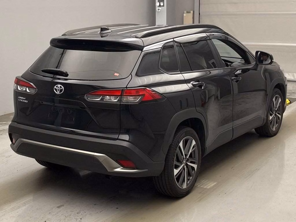 TOYOTA COROLLA CROSS