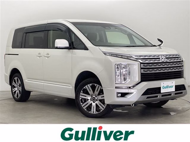 MITSUBISHI DELICA D:5
