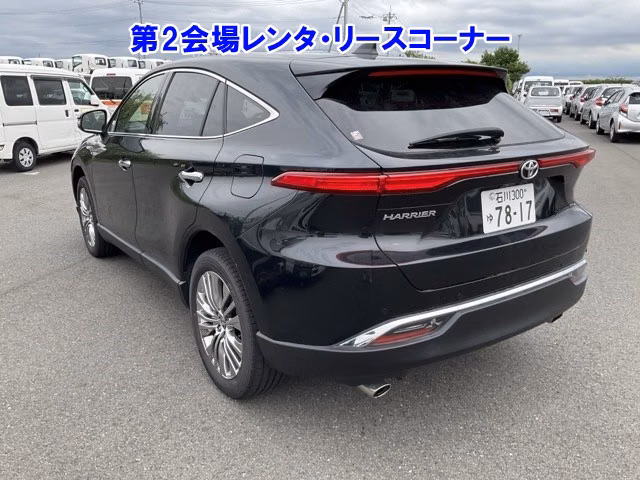 TOYOTA HARRIER