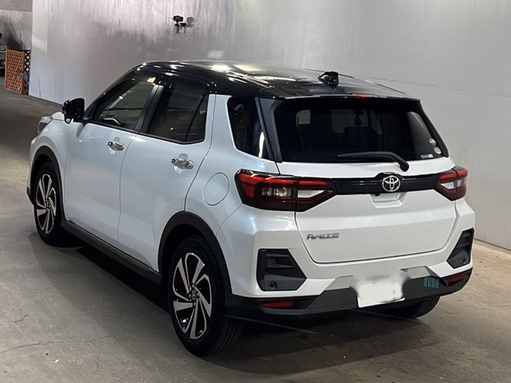 TOYOTA RAIZE