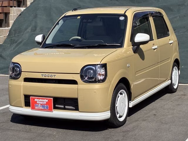 Daihatsu Mira Tocot