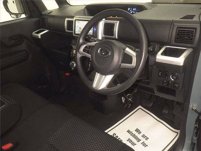 DAIHATSU WAKE