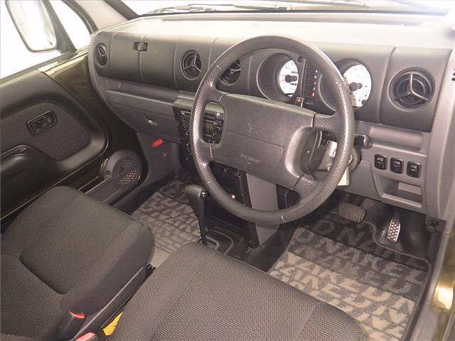 DAIHATSU NAKED