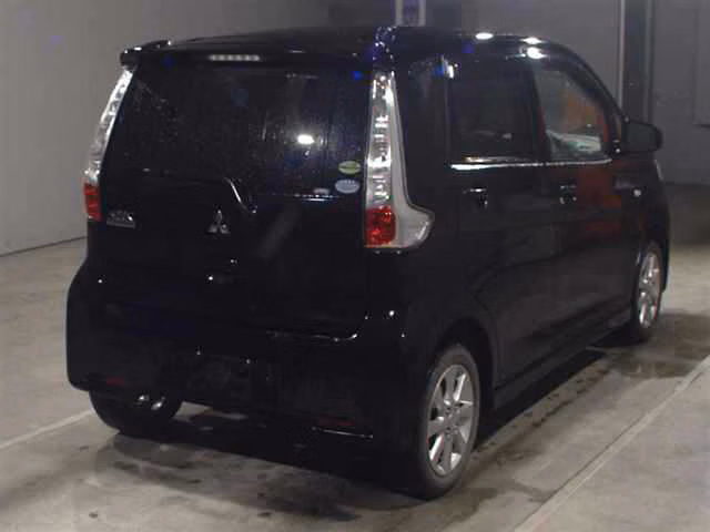 MITSUBISHI EK CUSTOM