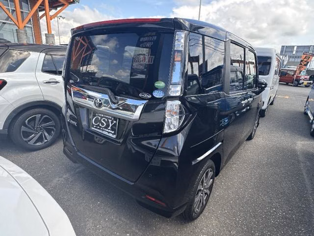 TOYOTA TANK