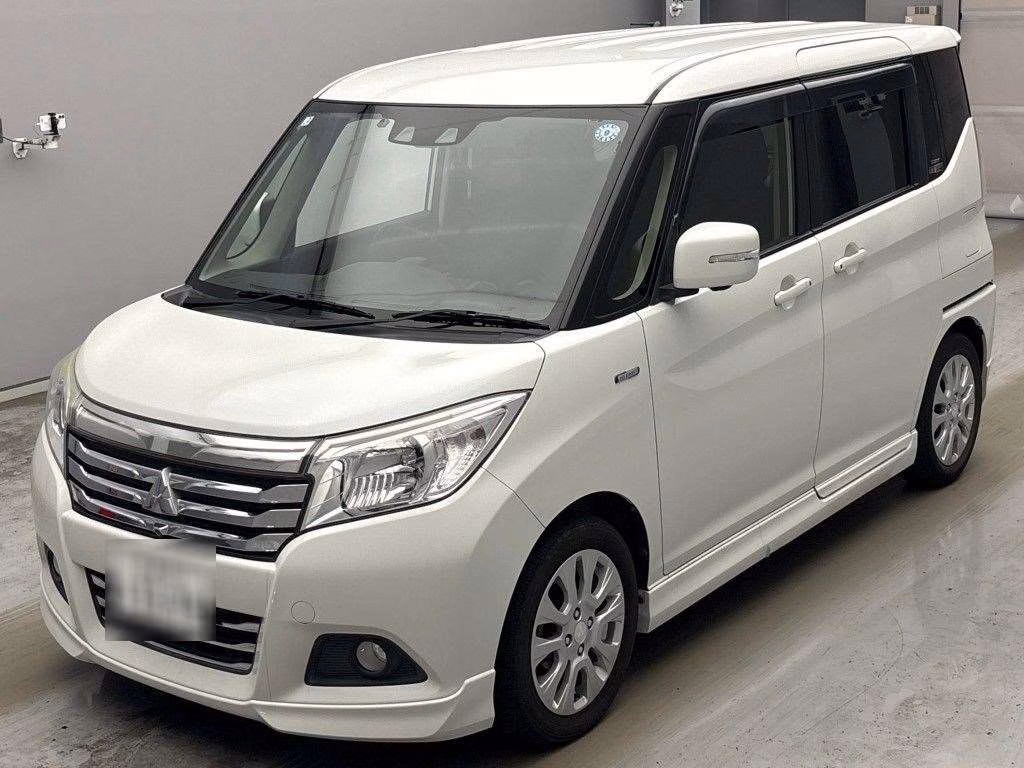 MITSUBISHI DELICA D:2