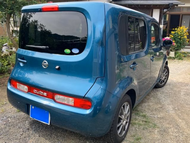 NISSAN CUBE