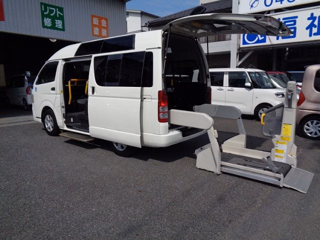 Toyota Regius Ace