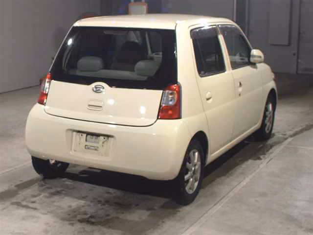 DAIHATSU ESSE