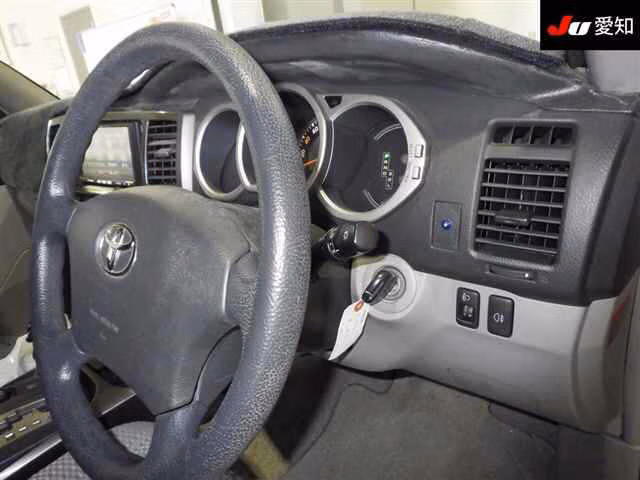 TOYOTA HILUX SURF