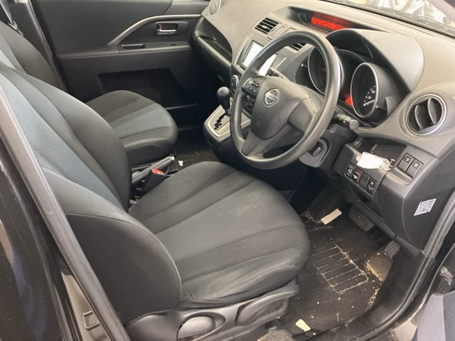 NISSAN LAFESTA