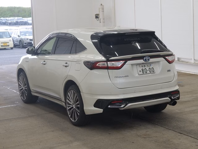 TOYOTA HARRIER