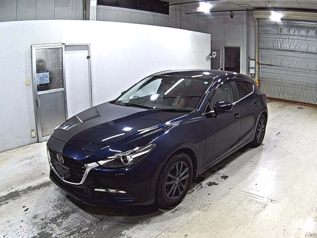 MAZDA AXELA