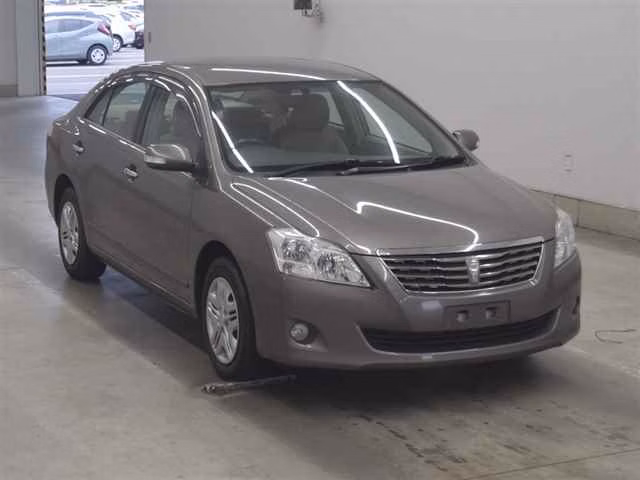 TOYOTA PREMIO