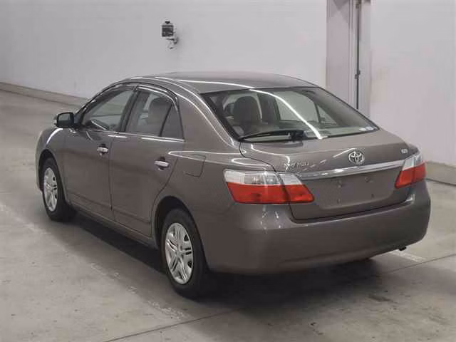 TOYOTA PREMIO