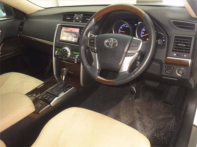 TOYOTA MARK X