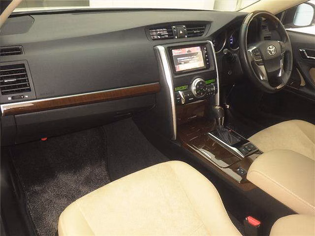 TOYOTA MARK X