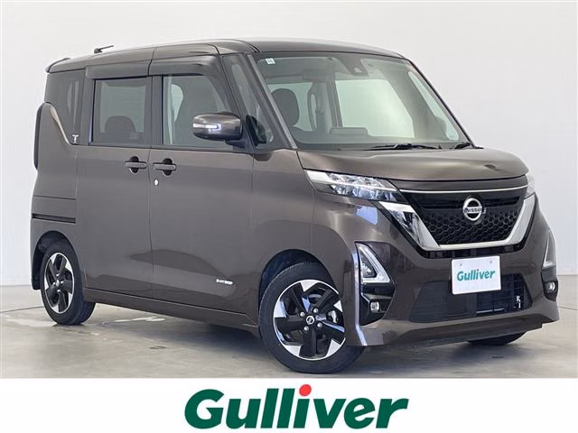 NISSAN ROOX