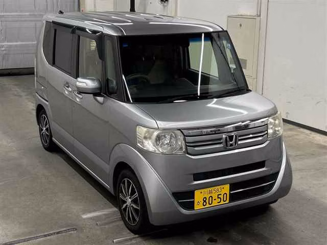HONDA N-BOX