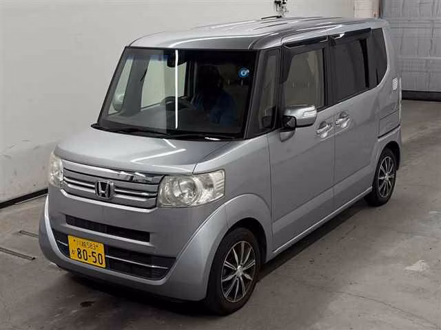 HONDA N-BOX
