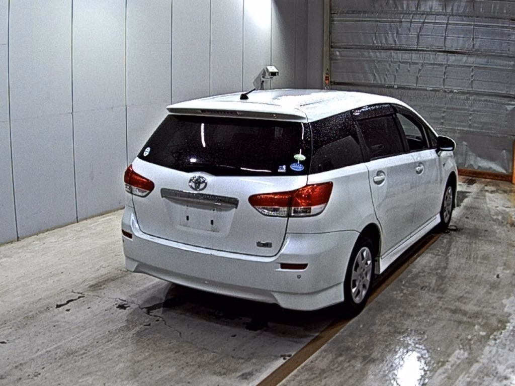 TOYOTA WISH