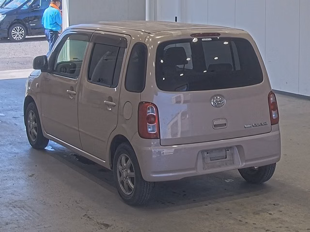 DAIHATSU MIRA COCOA
