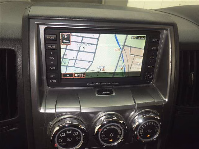 MITSUBISHI DELICA D:5