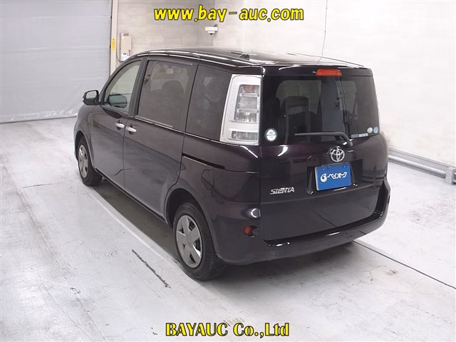 TOYOTA SIENTA