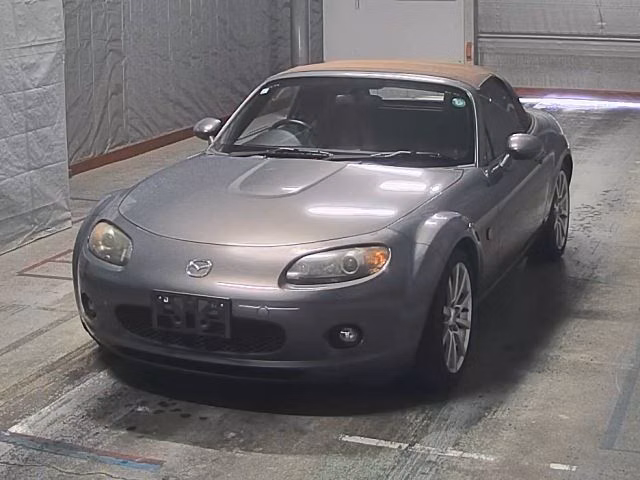 MAZDA ROADSTER