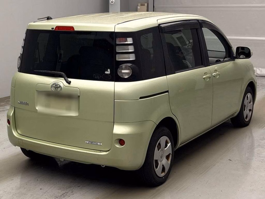 TOYOTA SIENTA