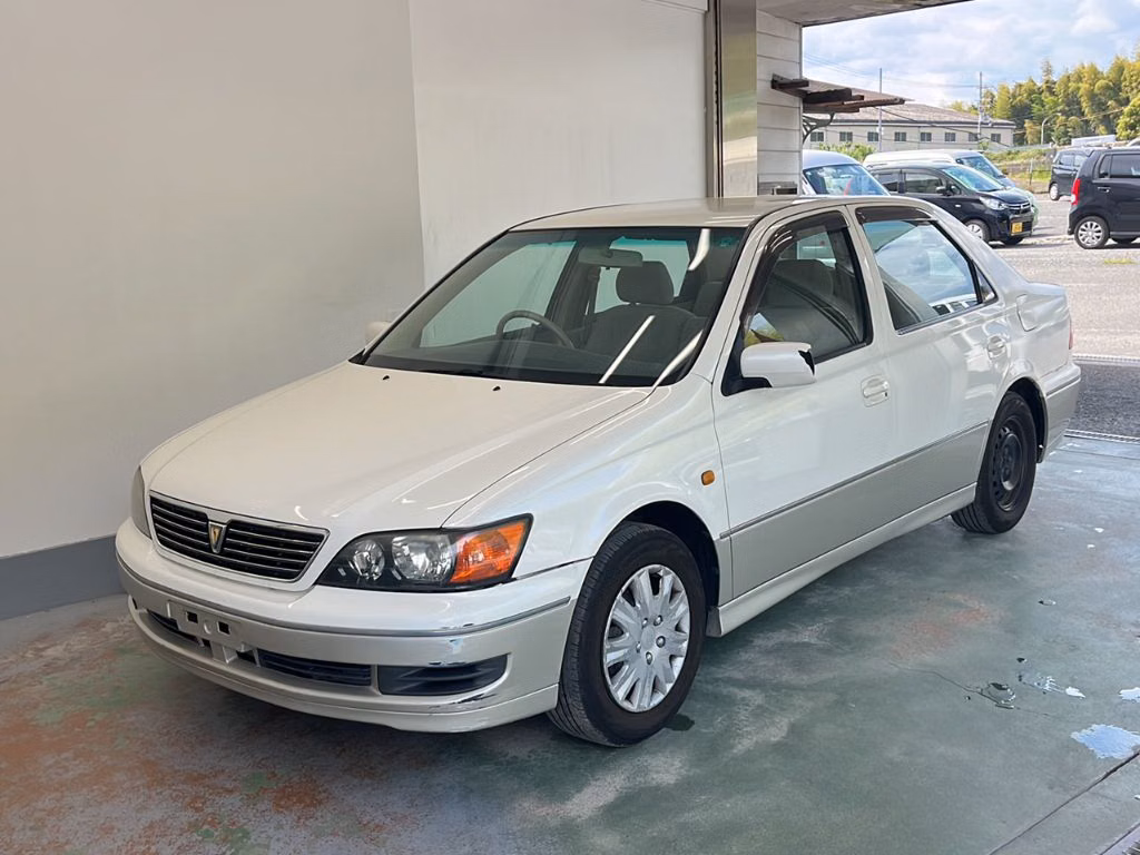 TOYOTA VISTA
