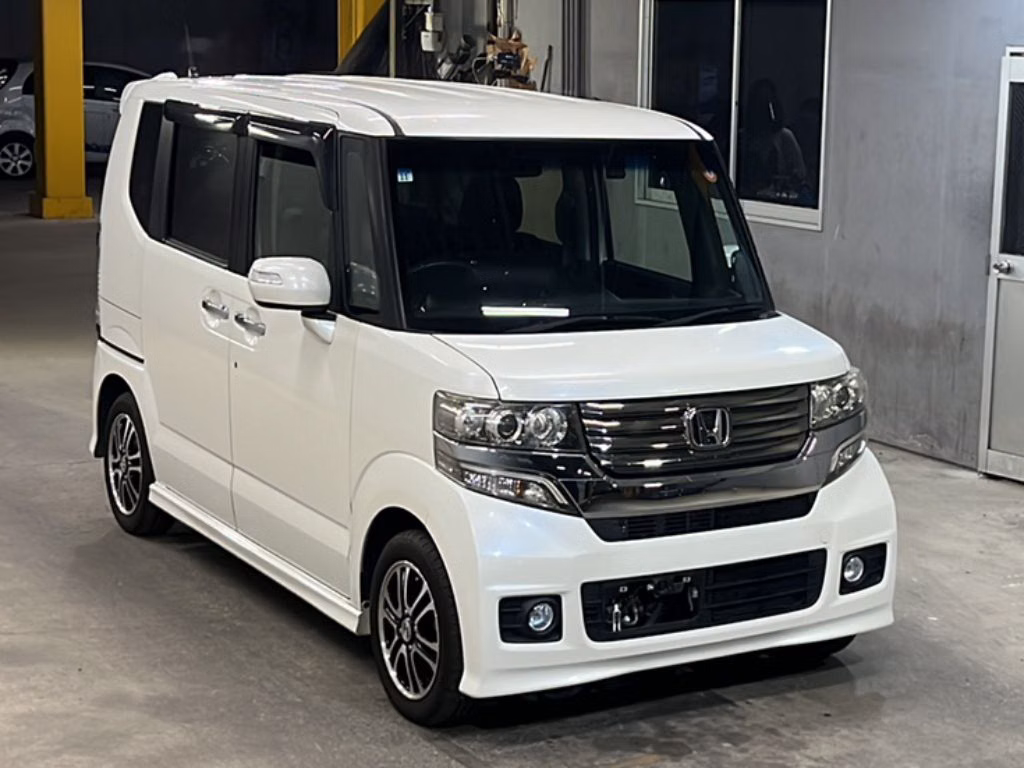 HONDA N-BOX