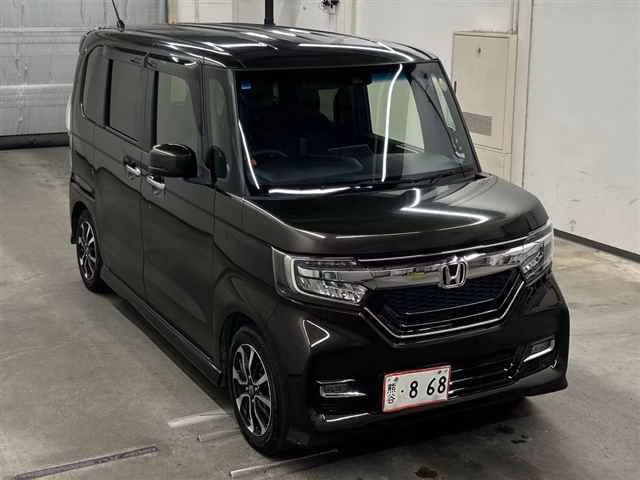 HONDA N-BOX