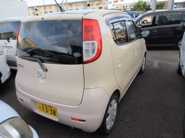 NISSAN MOCO