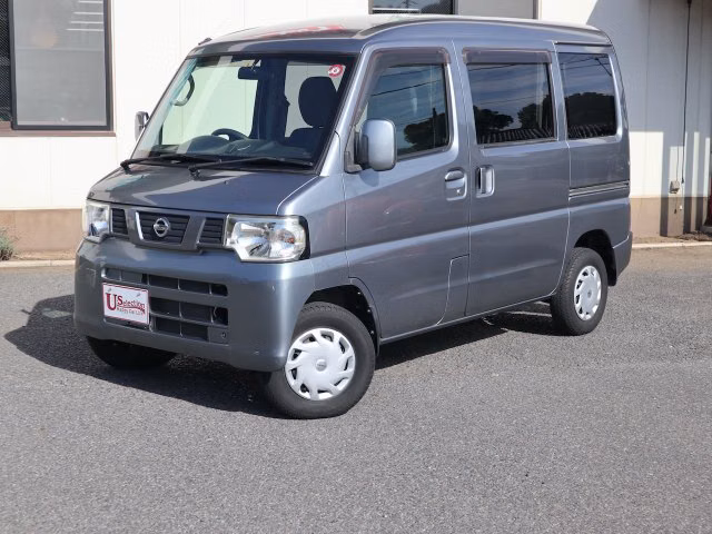 NISSAN NV100 CLIPPER