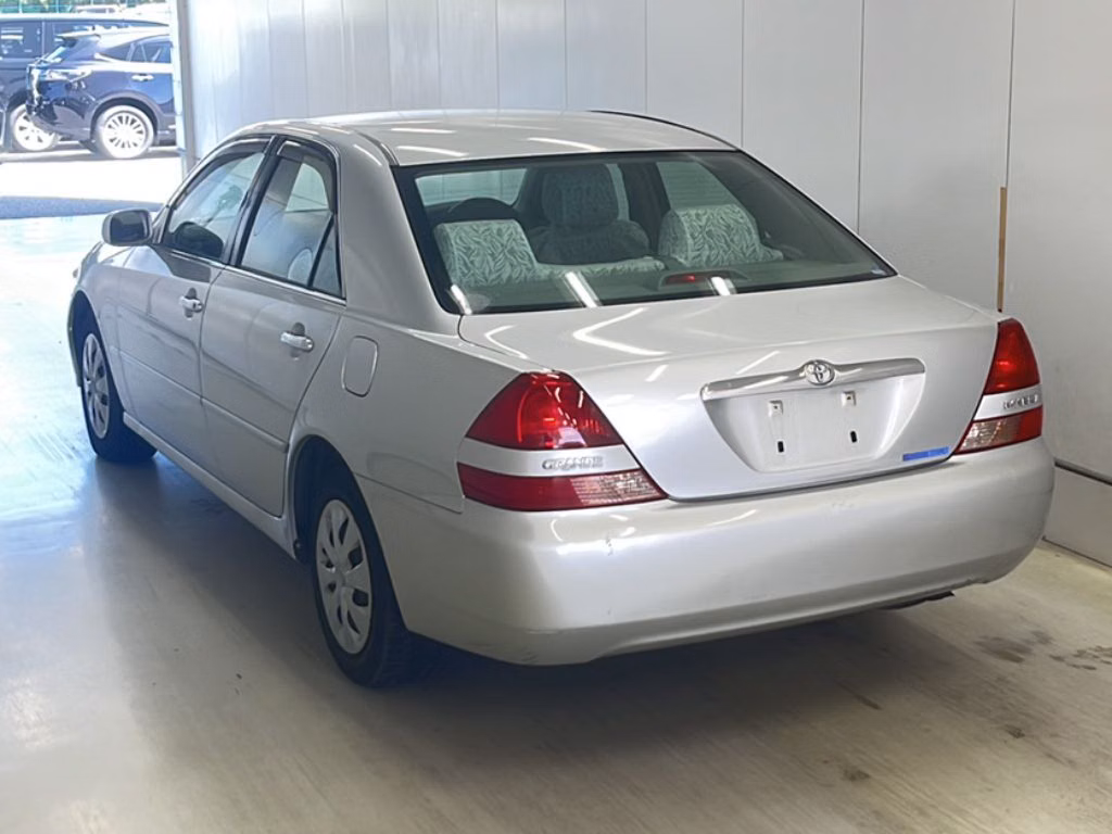 TOYOTA MARK II