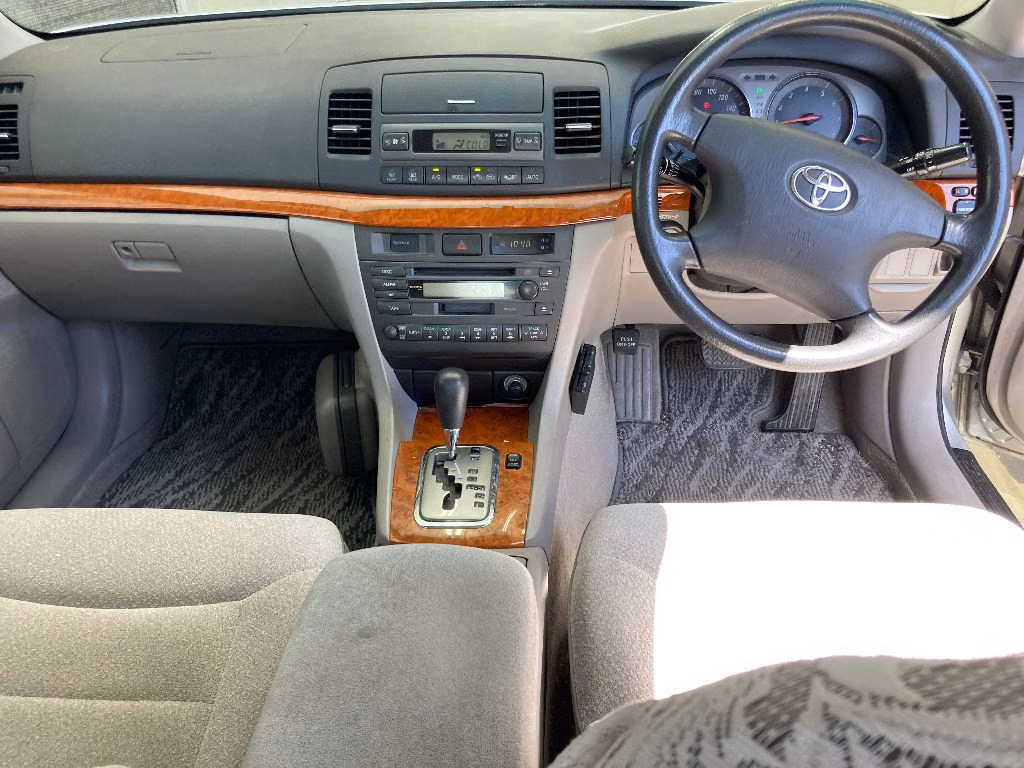 TOYOTA MARK II