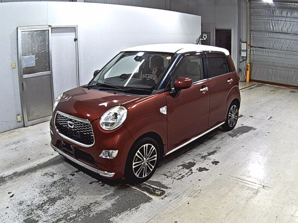 DAIHATSU CAST