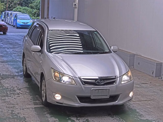SUBARU EXIGA