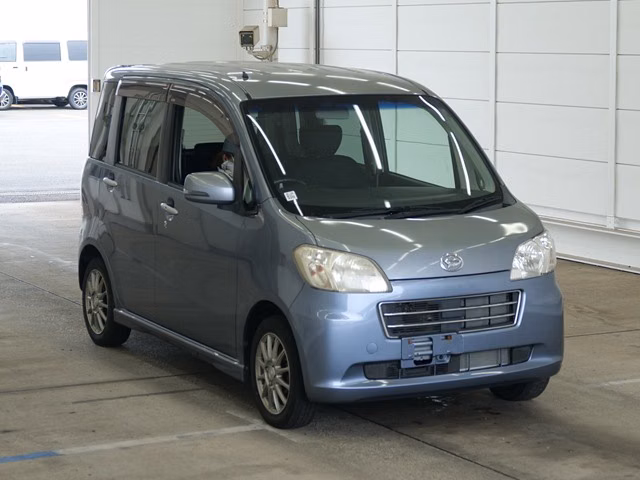 DAIHATSU TANTO EXE