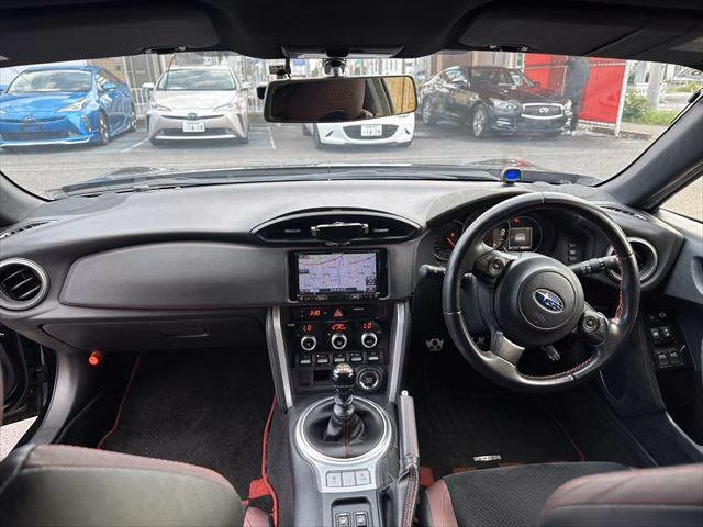 SUBARU BRZ