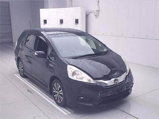 HONDA FIT SHUTTLE