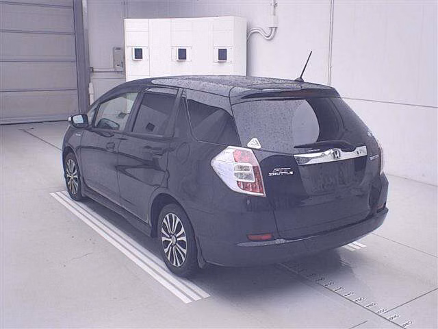 HONDA FIT SHUTTLE