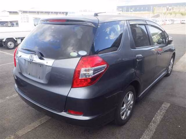 HONDA FIT SHUTTLE