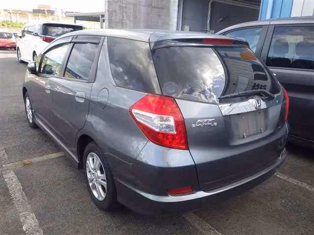 HONDA FIT SHUTTLE