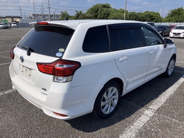 TOYOTA COROLLA FIELDER