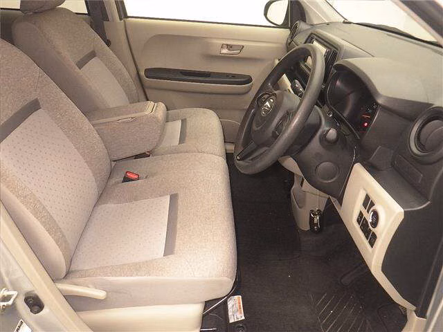 DAIHATSU BOON