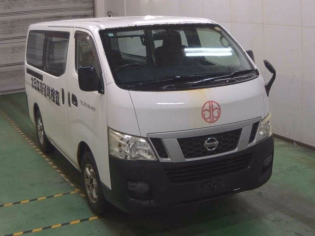 NISSAN NV350 CARAVAN